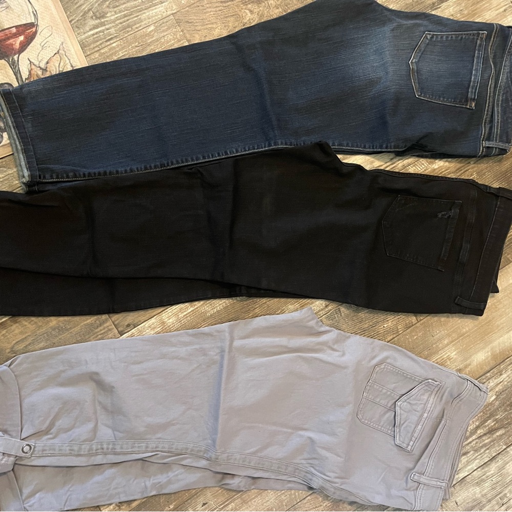 Torrid Black and Gray Straight Jeans with Classic Stitching